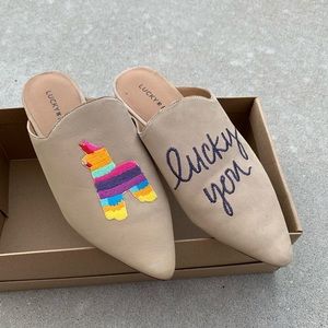 Lucky Brand Piñata Mules Size 6